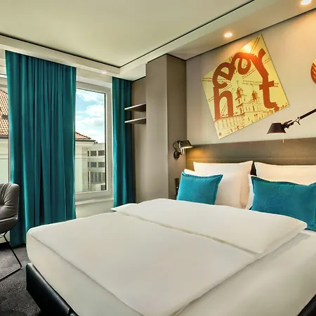 Otel One Warsaw-chopin