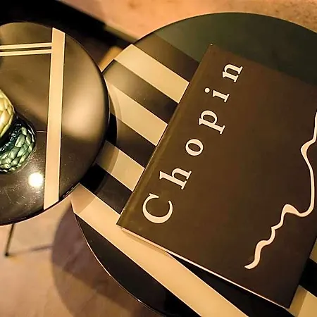 酒店 One Warsaw-chopin 2*