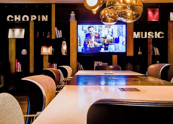 One Warsaw-chopin 2*