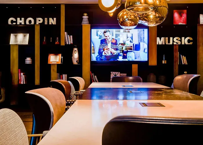 One Warsaw-chopin 2*